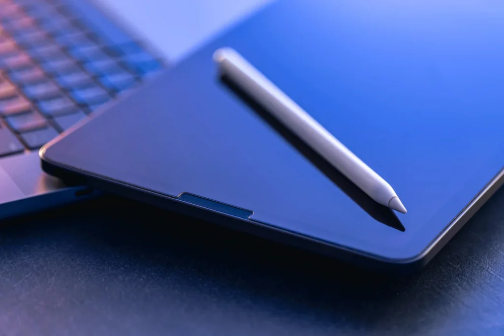 Como a assinatura eletrônica blinda contratos de aluguel contra fraudes e alterações